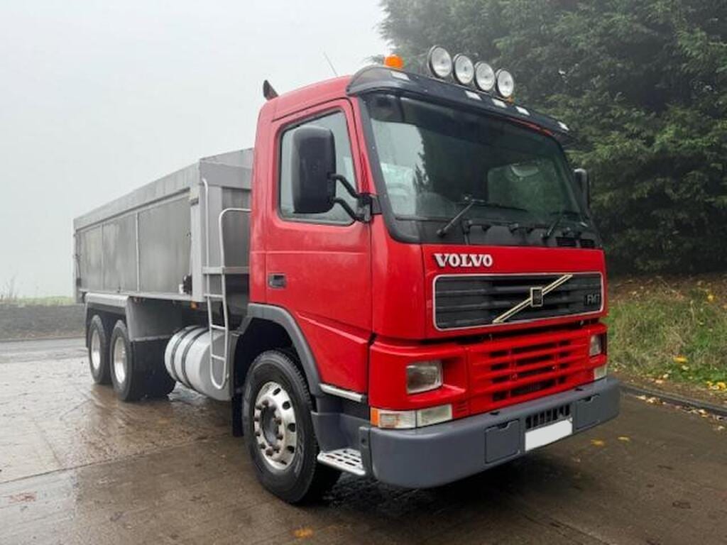 2001 Volvo FM7 6×4 Tipper 129,203 kilometres Exw UK