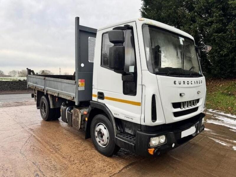 2014 Iveco EUROCARGO 75E16 4×2 Tipper 175,555 kilometres Exw UK
