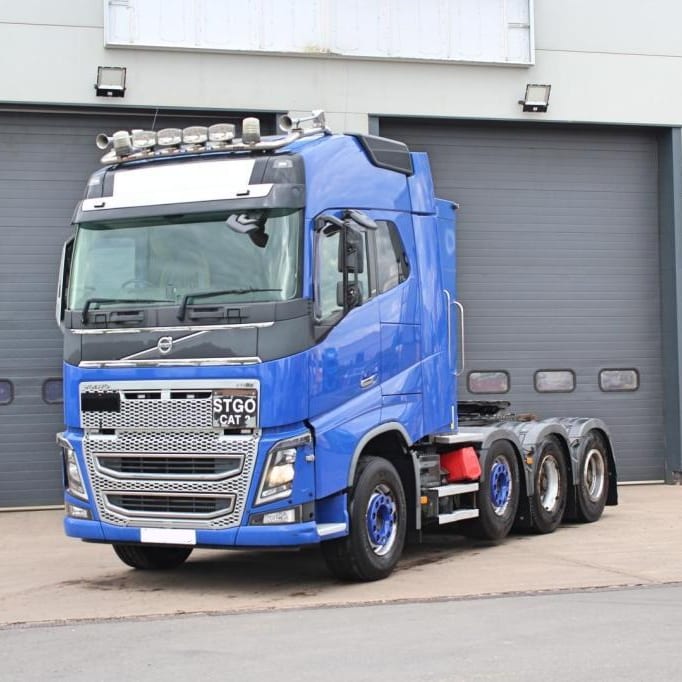 2016 Volvo FH16 650 8X4 180 TONNE TRACTOR UNIT (EURO 6) 16.1 Exw UK