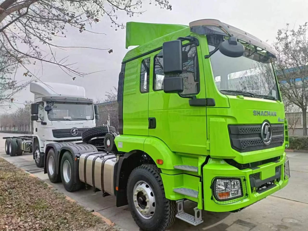 Shacman H3000 6X4 RHD Tractor Unit Exw China