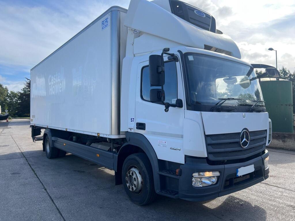 2015 Mercedes-Benz Atego 4×2 Fridge 299,999 kilometres Exw UK