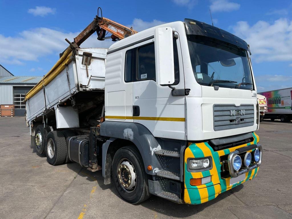 2004 MAN TGA 6X2 DRAWBAR SPEC ALUMINIUM INSULATED TIPPER/CRANE 10.5 Exw UK