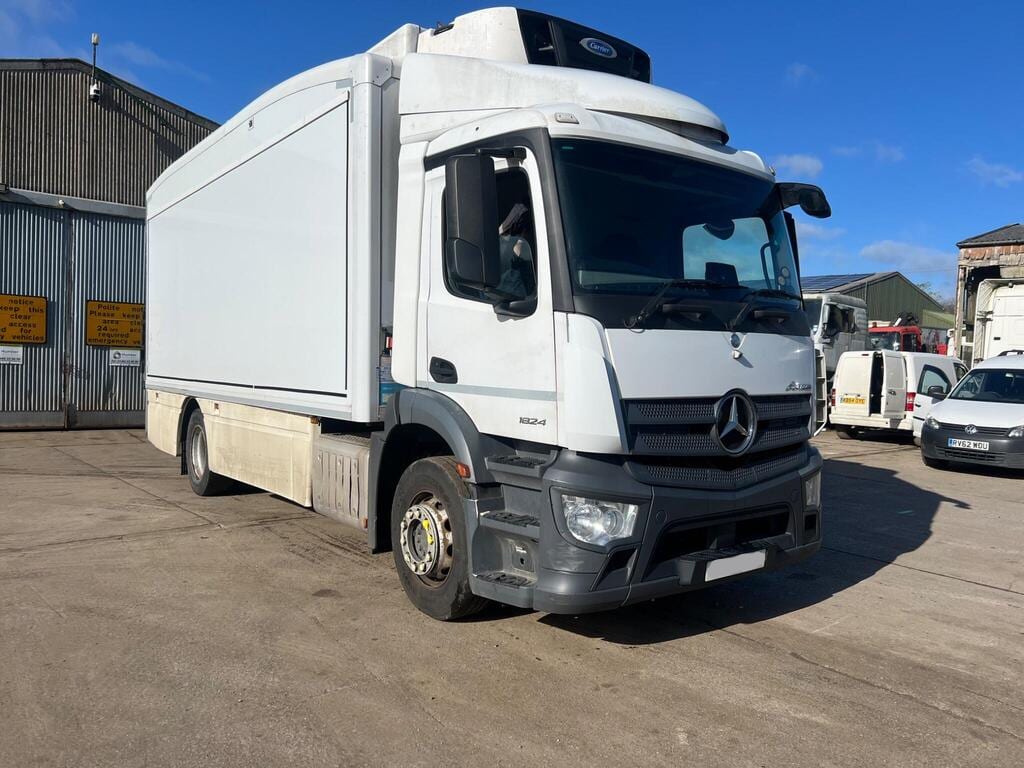 2017 Mercedes-Benz Antos 7.7 4×2 Fridge Exw UK