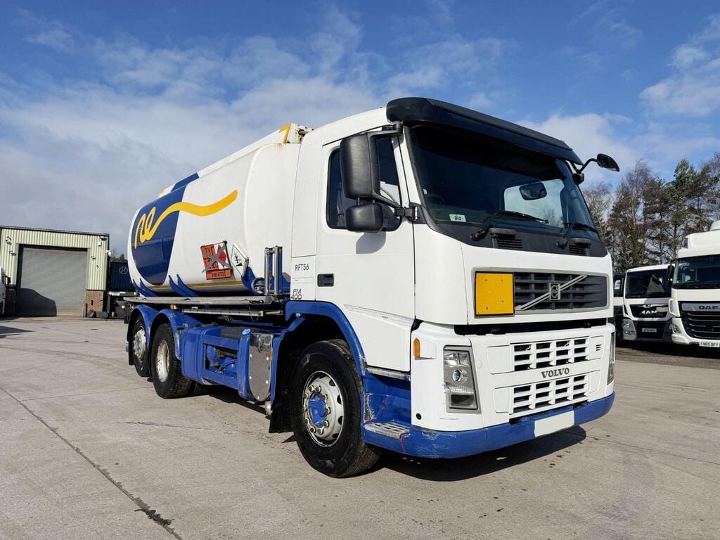 2010 Volvo FM 400 18,000 LITRE FUEL TANKER 12.8 Exw UK