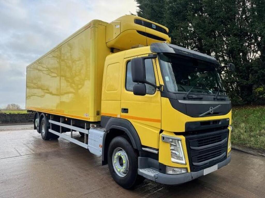 2019 Volvo FM 6 (SLEEPER CAB) 6×2 FRIDGE Exw UK