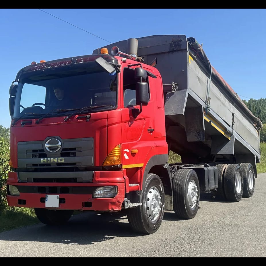 2009 Hino FY700 8×4 Steel Insulated Tipper Exw UK
