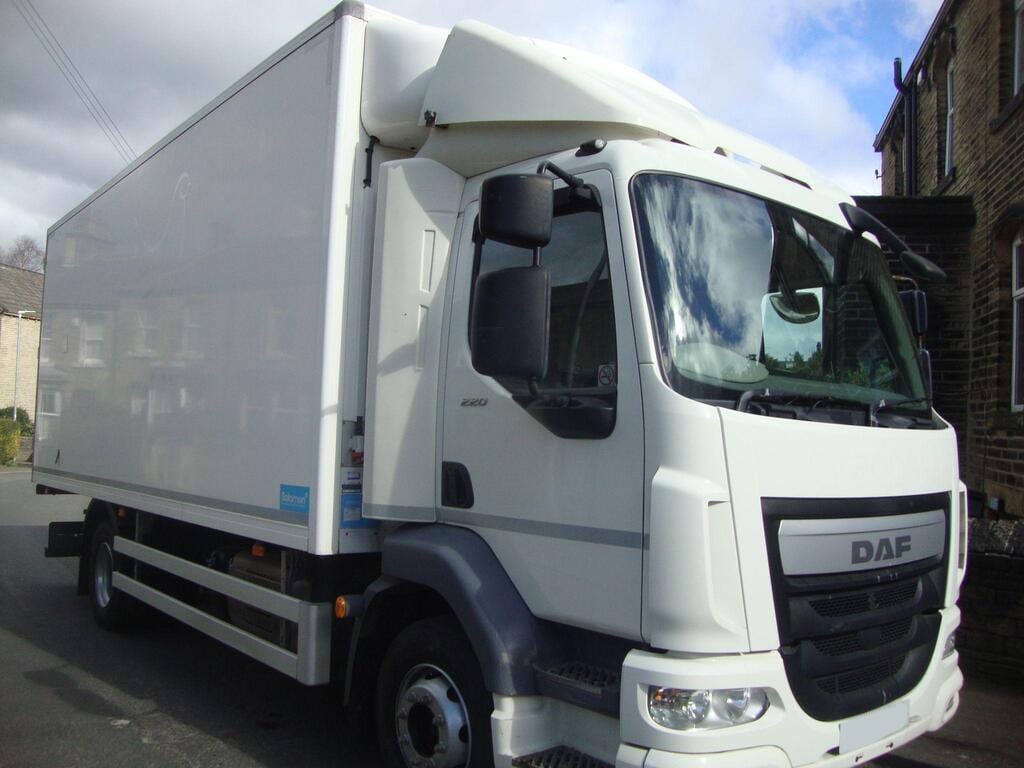 2016 DAF LF 220 4×2 15T 6.7 Exw UK