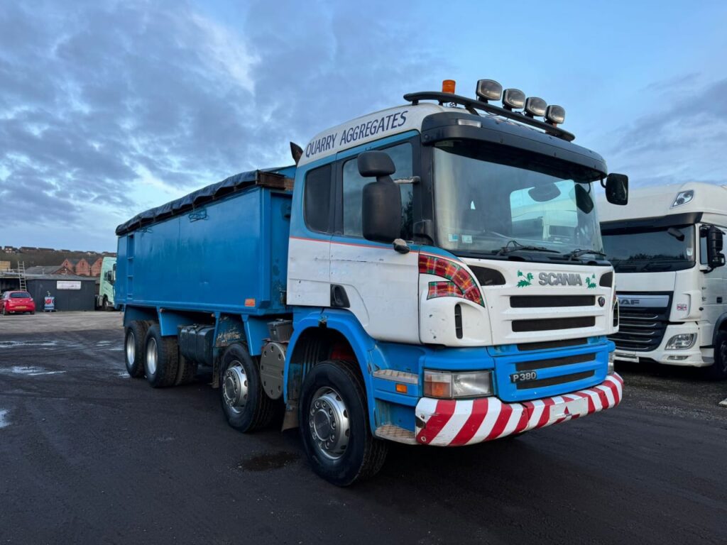 2009 Scania P380 8×4 Tipper Exw UK